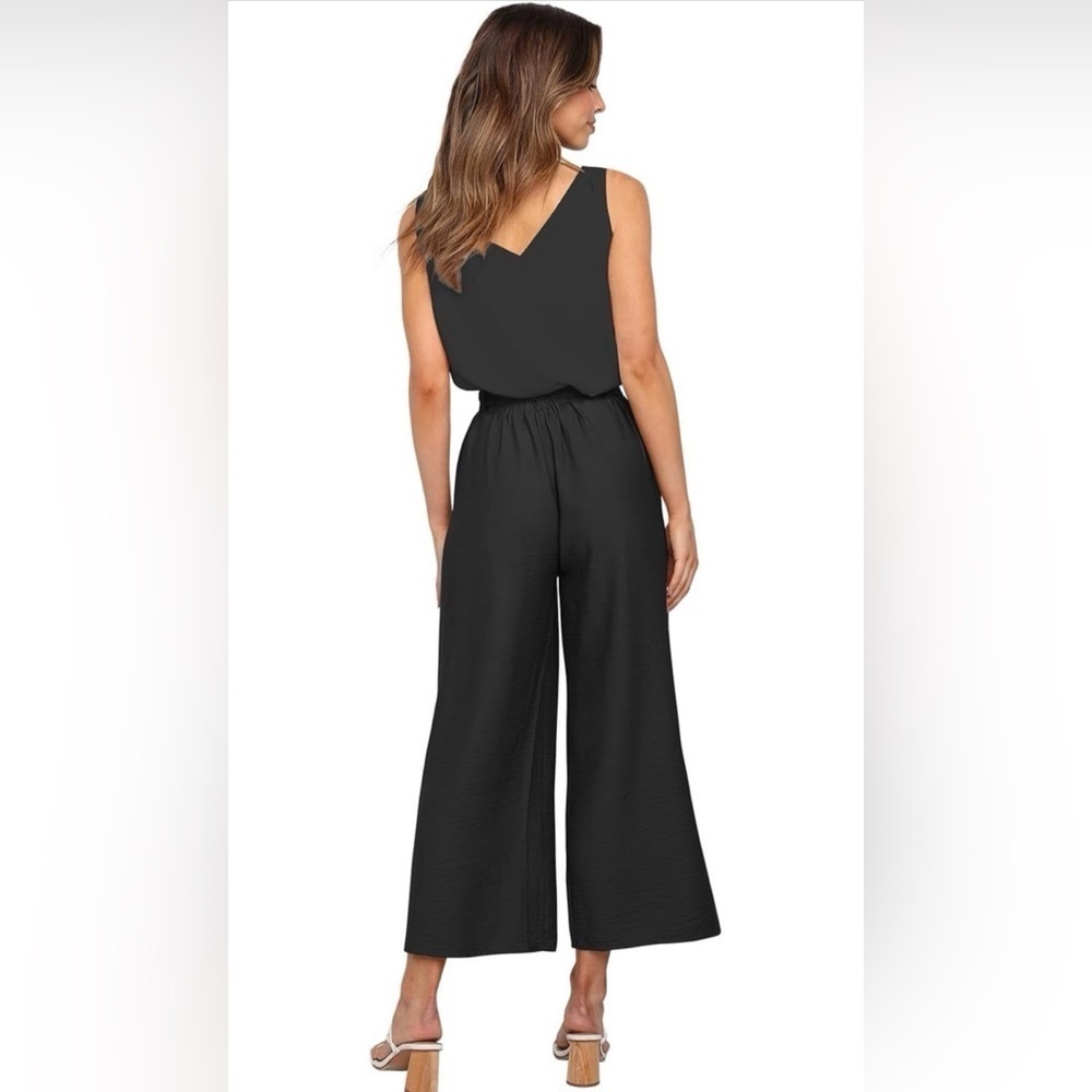 FancyInn Women’s 2 Piece Set V-neck Cropped Pants - Picture 4 of 6